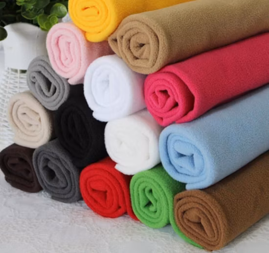 Tessuto in micropile polare tinto in tinta unita con produzione di colori personalizzati